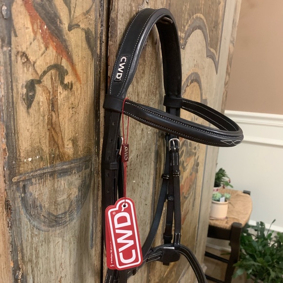 SOLD Brand new with tags CWD raised fancy stitched French noseband bridle - Picture 6 of 16